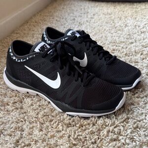 Nike Flex Supreme TR 3